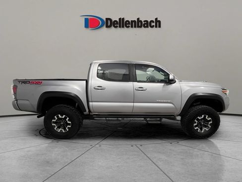Used 2021 Toyota Tacoma TRD Off-Road w/ Technology Package AWD/4WD image 6
