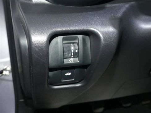 Used 2022 Toyota GR86 image 25