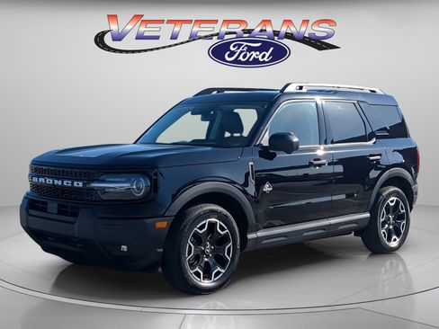 New 2026 Ford Bronco Sport Outer Banks w/ Outer Banks Tech Package+ AWD/4WD image 1