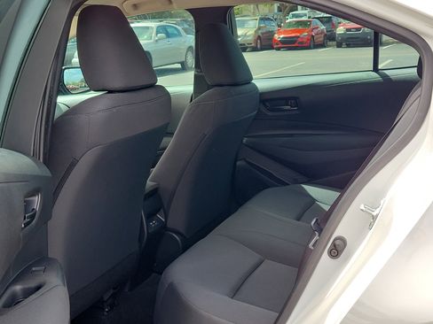 Used 2023 Toyota Corolla LE FWD image 13