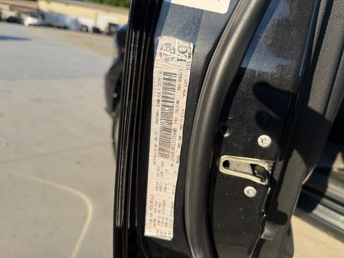 Used 2018 RAM 1500 Sport AWD/4WD image 33