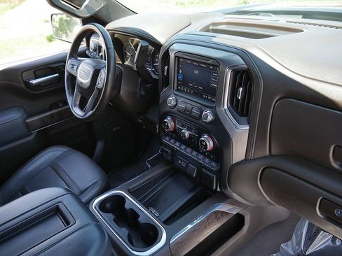 Used 2021 GMC Sierra 1500 Denali w/ Denali Ultimate Package AWD/4WD image 62