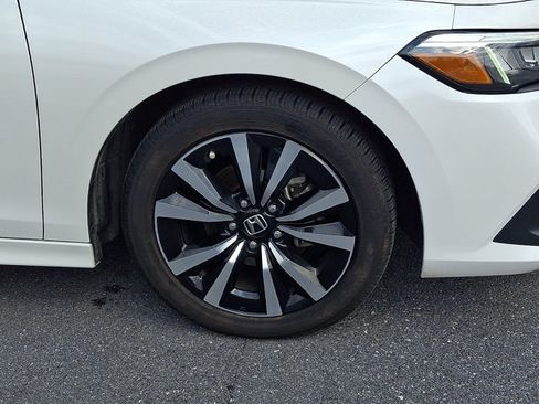 Certified 2023 Honda Civic EX image 9