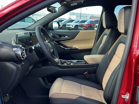New 2026 Chevrolet Equinox ACTIV w/ Convenience Package III AWD/4WD image 29