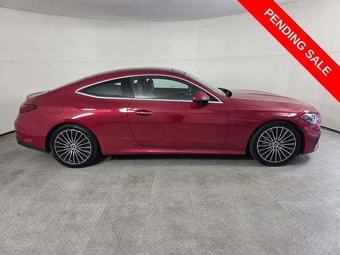 Certified 2024 Mercedes-Benz CLE 300 4MATIC Coupe image 3
