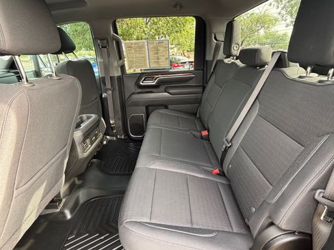 Used 2025 Chevrolet Silverado 2500 LT w/ Trail Boss Package AWD/4WD image 27