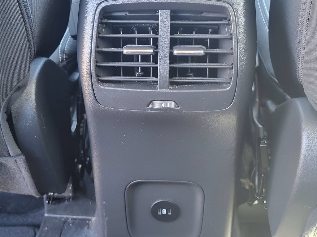 Used 2024 Ford Escape Active w/ Cold Weather Package FWD image 9