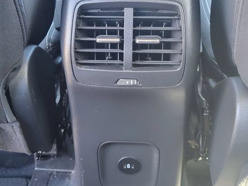 Used 2024 Ford Escape Active w/ Cold Weather Package FWD image 9