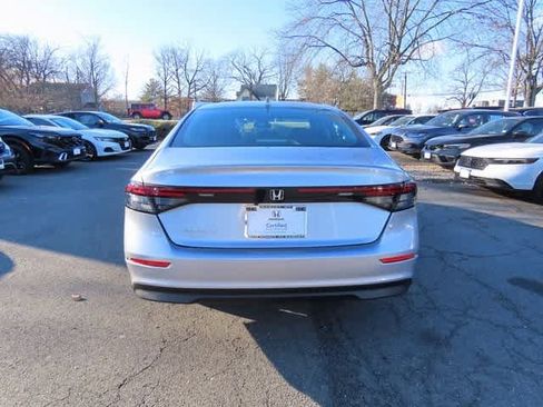 Certified 2024 Honda Accord EX image 5