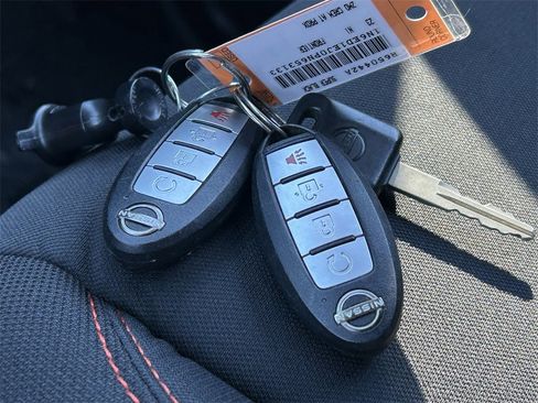 Used 2023 Nissan Frontier Pro-X w/ Pro Convenience Package image 30