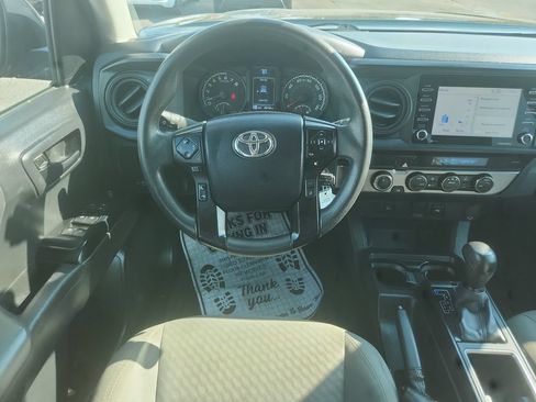 Used 2022 Toyota Tacoma SR AWD/4WD image 13