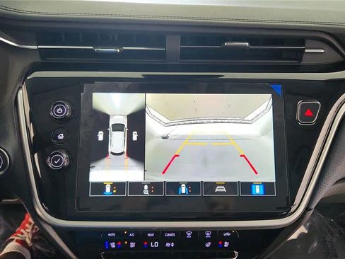 Used 2023 Chevrolet Bolt EUV Premier FWD image 25