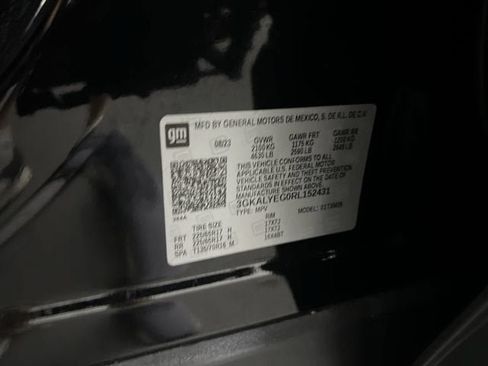 Certified 2024 GMC Terrain AT4 AWD/4WD image 33