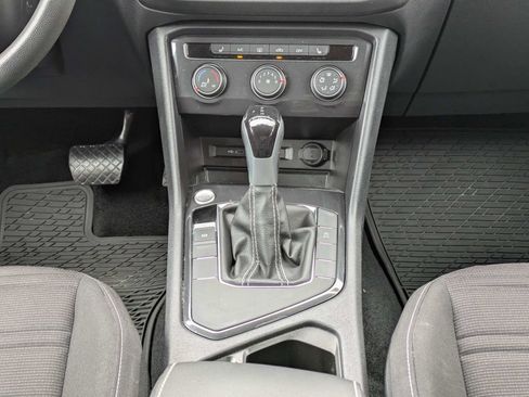 Certified 2023 Volkswagen Tiguan S FWD image 21