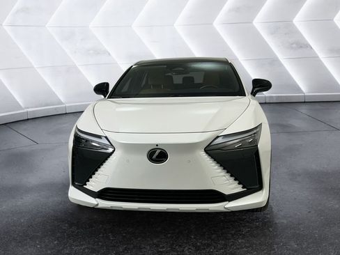 Used 2023 Lexus RZ 450e Premium w/ Accessory Package (Z1) AWD/4WD image 2