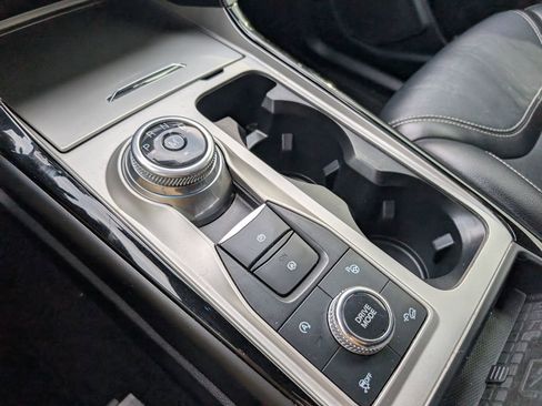 Used 2022 Ford Explorer ST w/ Equipment Group 401A image 22