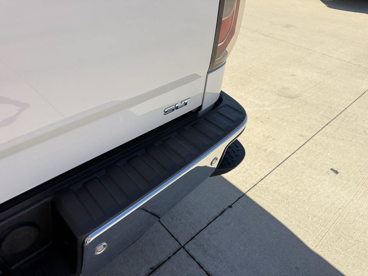 Used 2018 GMC Sierra 1500 SLT AWD/4WD image 28