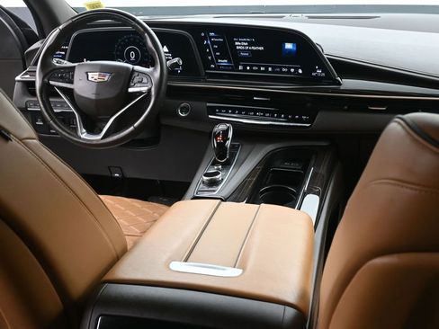 Used 2021 Cadillac Escalade Sport w/ Driver Assist Tech Package AWD/4WD image 14