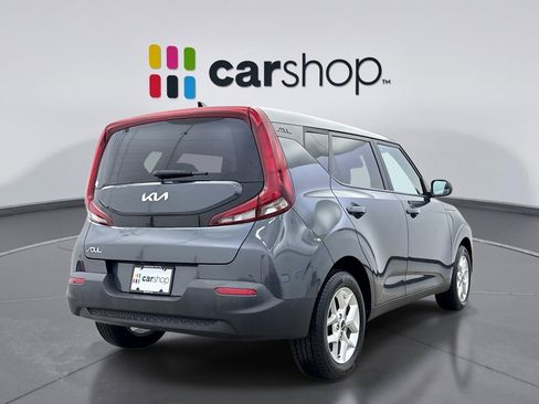Used 2022 Kia Soul LX w/ Technology Package image 5