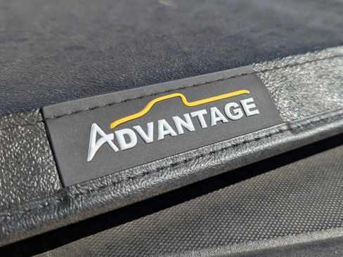 Used 2026 Chevrolet Colorado Trail Boss AWD/4WD image 3