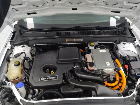 Used 2020 Ford Fusion SE FWD image 30