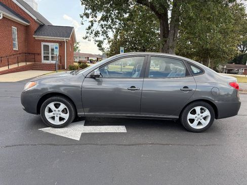 Used 2007 Hyundai Elantra SE FWD image 8