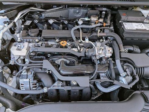 Used 2025 Toyota Corolla LE FWD image 22