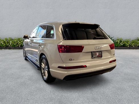 Used 2017 Audi Q7 3.0T Premium AWD/4WD image 9