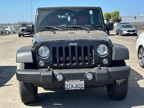Used 2015 Jeep Wrangler Unlimited Sport w/ Quick Order Package 24S AWD/4WD image 3