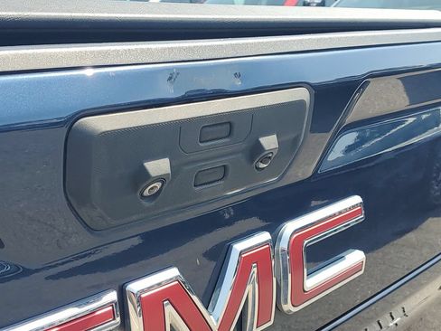 Used 2022 GMC Sierra 3500 Denali w/ Denali Ultimate Package AWD/4WD image 12