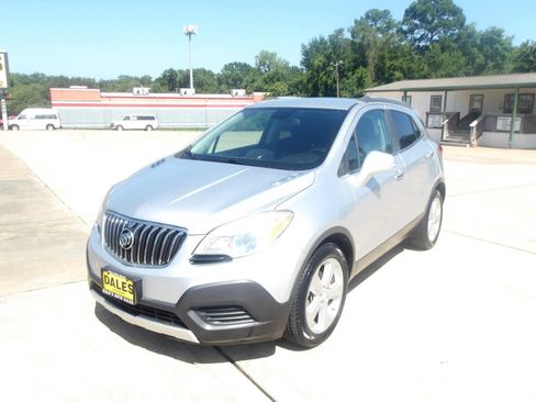Used 2015 Buick Encore FWD image 2