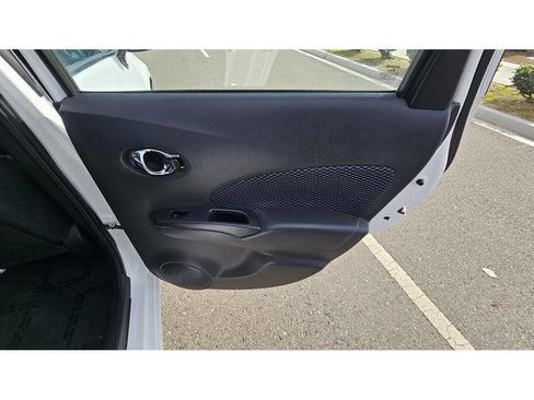 Used 2017 Nissan Versa Note SV image 27