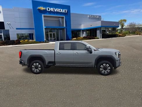 Used 2025 GMC Sierra 2500 Denali w/ Denali Reserve Package AWD/4WD image 29