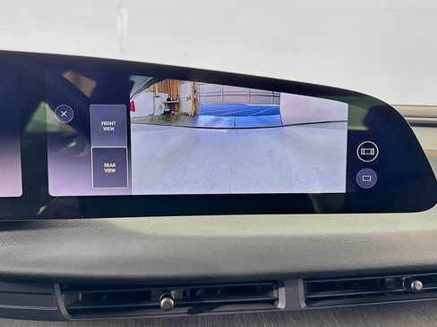 Used 2023 Lucid Air Touring AWD/4WD image 43