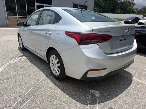 Used 2020 Hyundai Accent SEL FWD image 9