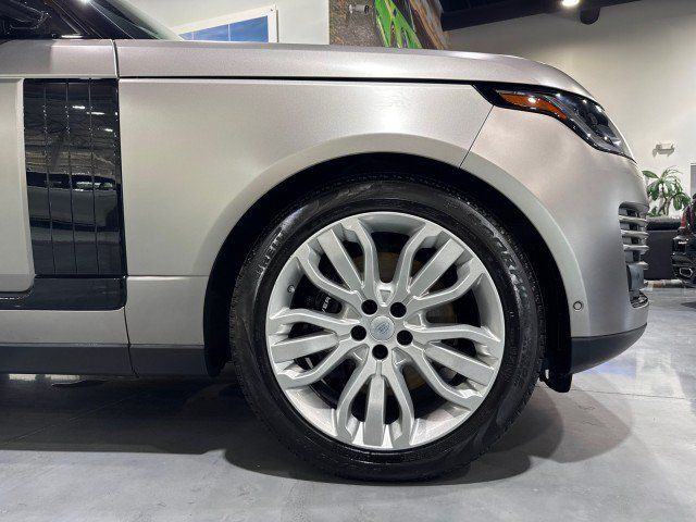 Used 2020 Land Rover Range Rover HSE AWD/4WD image 10