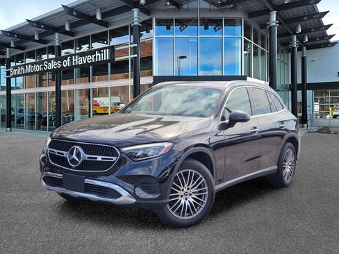 Certified 2025 Mercedes-Benz GLC 300 4MATIC image 1