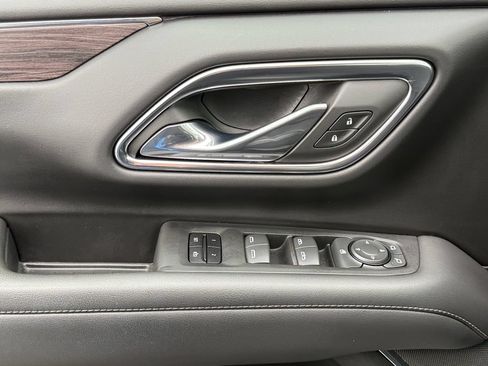 Used 2023 Chevrolet Tahoe Z71 AWD/4WD image 11