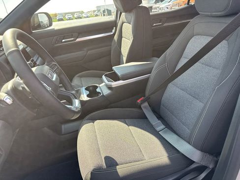 New 2026 GMC Terrain Elevation AWD/4WD image 16