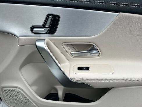 New 2025 Mercedes-Benz CLA 250 image 18