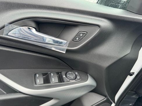 New 2026 Chevrolet Trax RS FWD image 30
