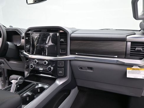 New 2026 Ford F150 Lariat w/ Equipment Group 502A High image 3