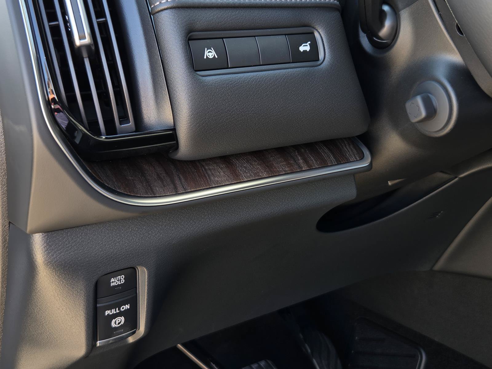 New 2026 Nissan Armada SL RWD image 21