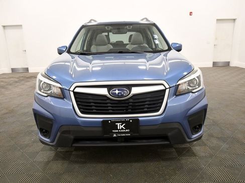 Used 2020 Subaru Forester Premium w/ Popular Package #1 AWD/4WD image 8