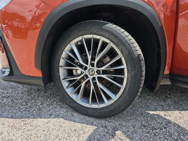 Used 2022 Lexus NX 350h AWD image 30