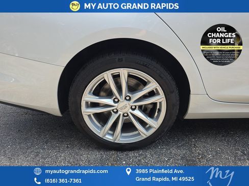 Used 2022 Cadillac CT4 Luxury w/ Sun And Sound Package AWD/4WD image 40