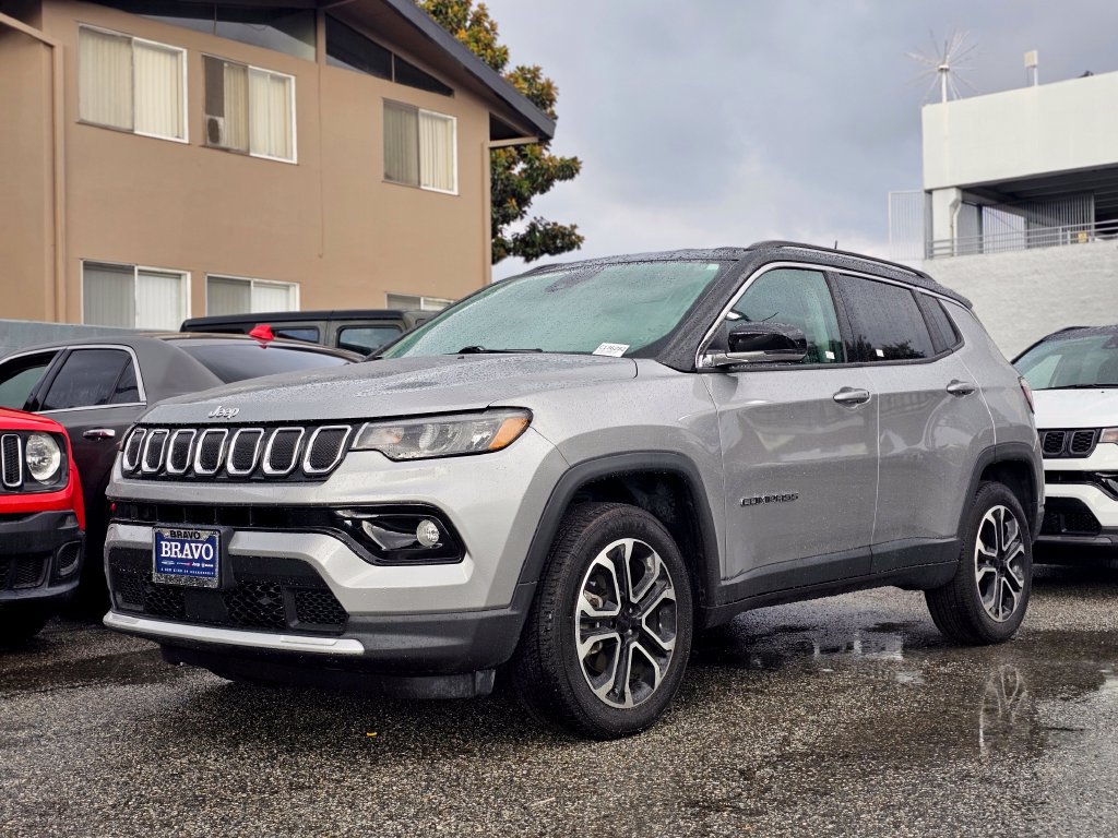 Certified 2022 Jeep Compass Limited AWD/4WD image 4