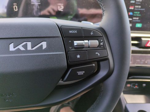 New 2026 Kia Sportage S AWD/4WD image 21
