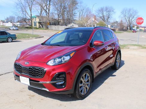 Used 2020 Kia Sportage S w/ S Premium Package image 4