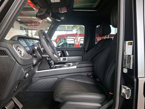 New 2023 Mercedes-Benz G 63 AMG Squared image 9